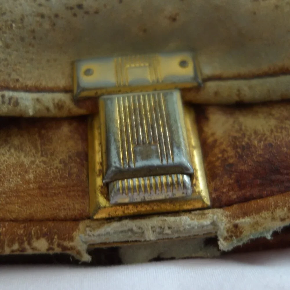Vintage Art Deco Leather Crossbody Bag - Picture 3 of 14
